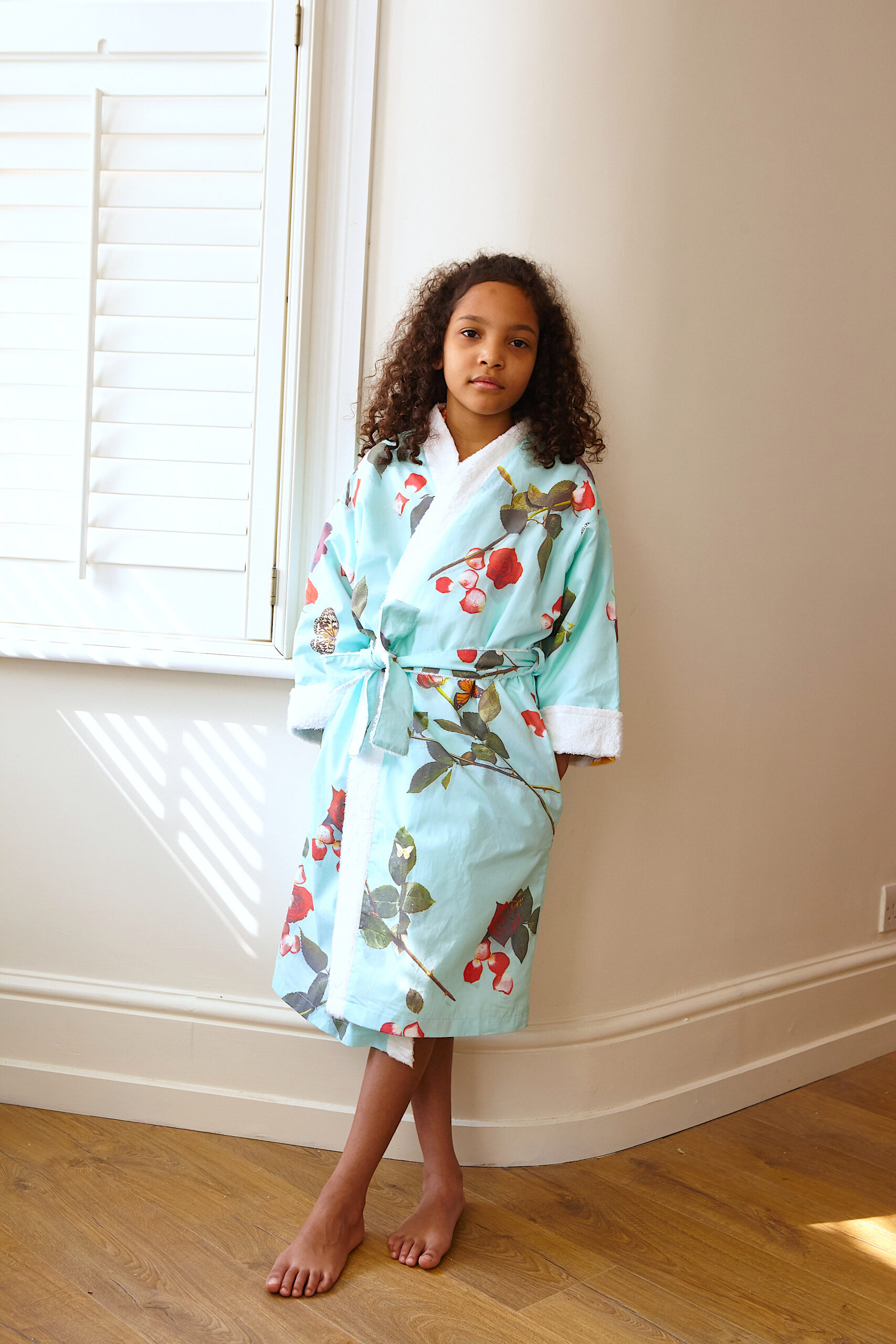 ‘Bed Of Roses’ – Turquoise Kids Dressing Gown