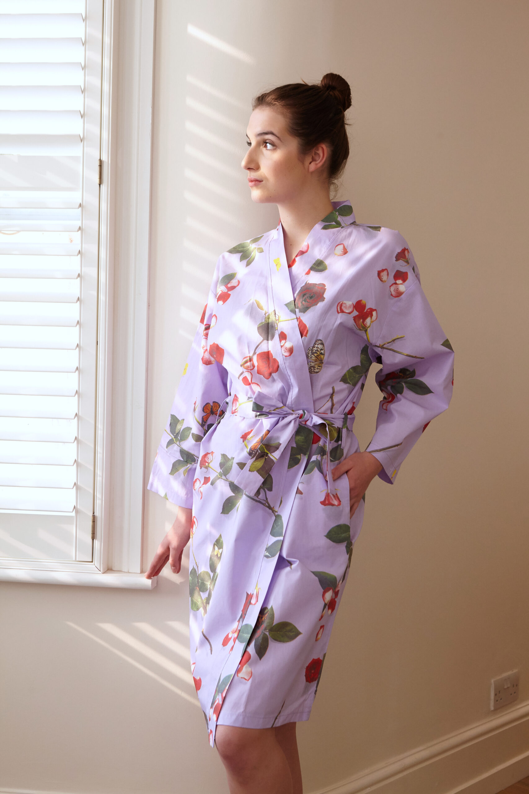 ‘Bed Of Roses’ – Lilac kimono