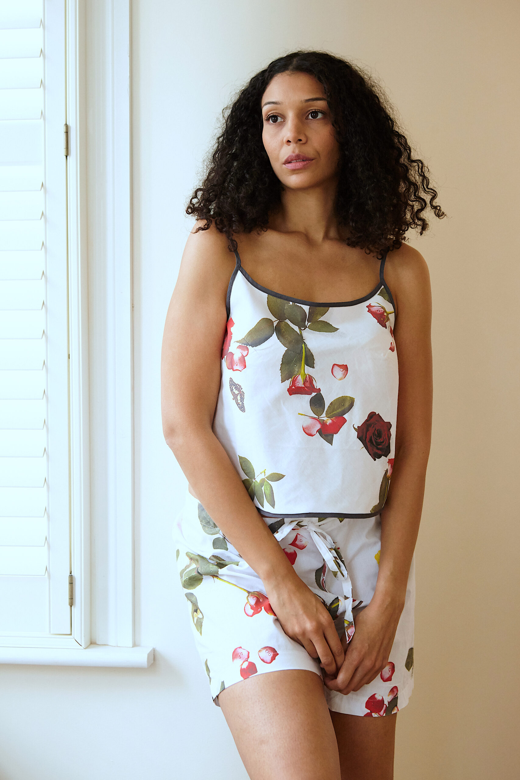 ‘Bed Of Roses’ – White Camisole & Shorts