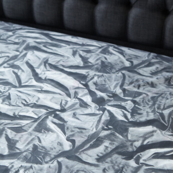 'Crumpled Satin' – Fitted Sheet